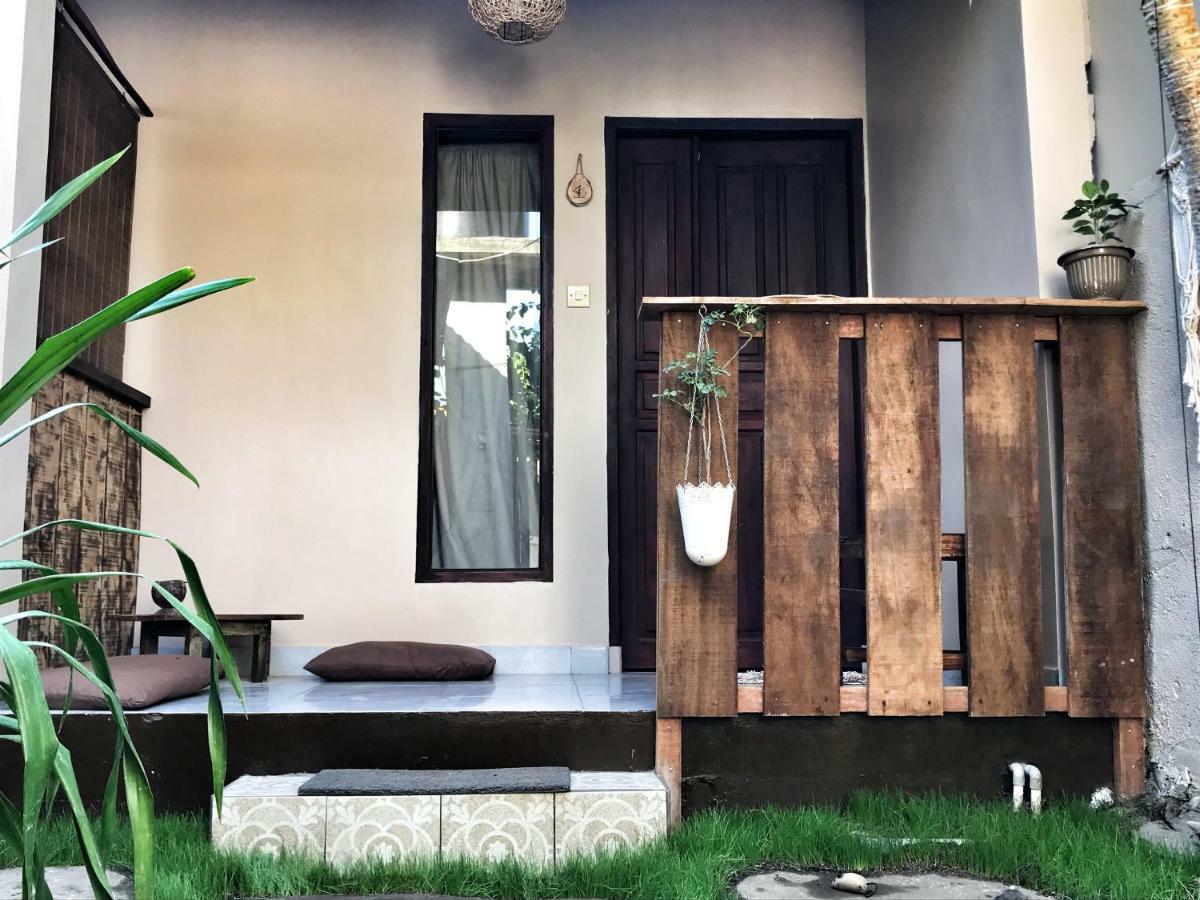 Jimador'S Homestay Джили Трауанган Екстериор снимка